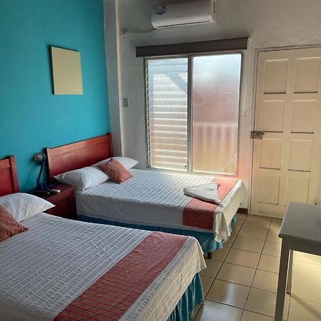 Hotel Villa Margarita Flores Eksteriør billede