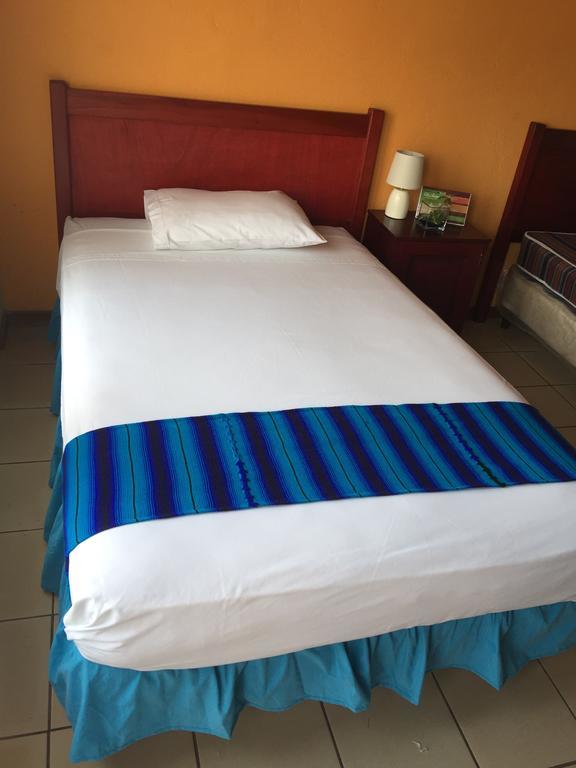 Hotel Villa Margarita Flores Værelse billede