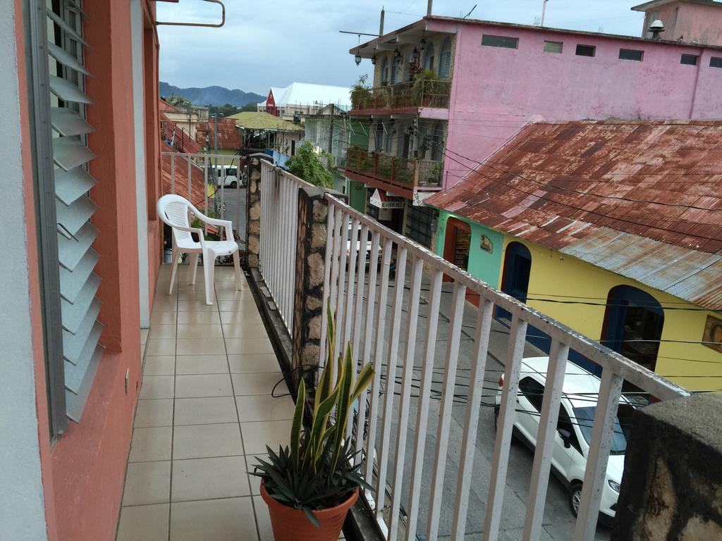 Hotel Villa Margarita Flores Eksteriør billede