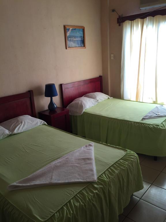 Hotel Villa Margarita Flores Værelse billede